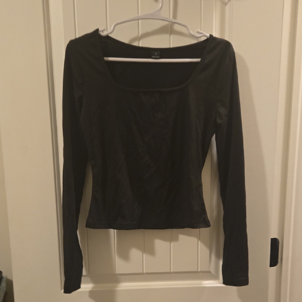 Shein Scoop Neck Longsleeve Size S
